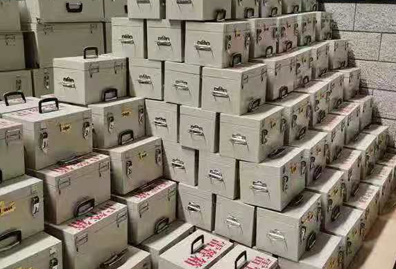 仁寿不同材质的雷管箱/炸药箱有什么区别？